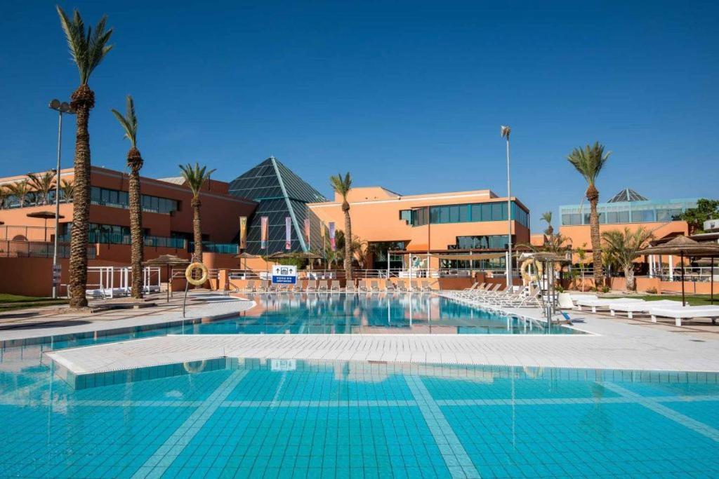 Eilot Kibbutz Country Lodging Ейлат Екстер'єр фото